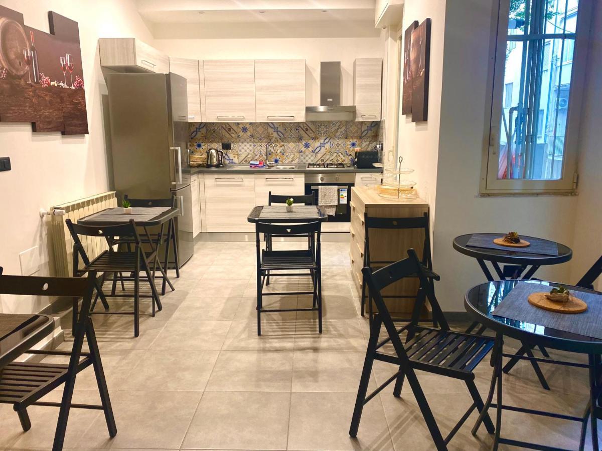 B&B I Miti Dell Etna Catania Centro Vicino Il Duomo Exterior photo